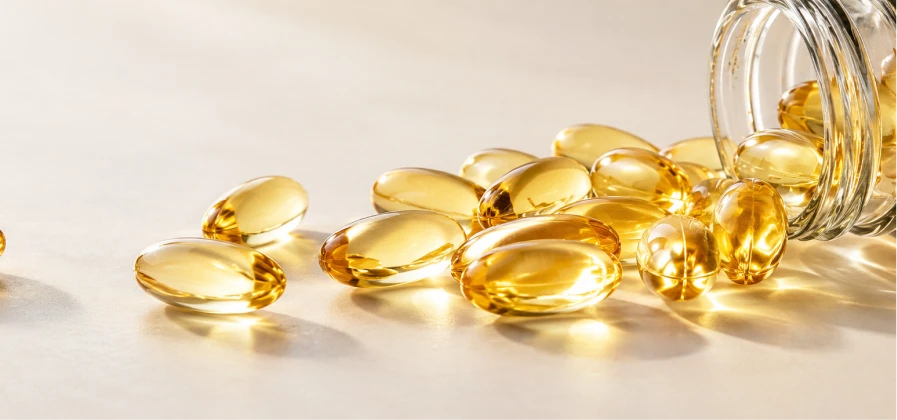 Cápsulas de suplemento — vitaminas e queda de cabelo