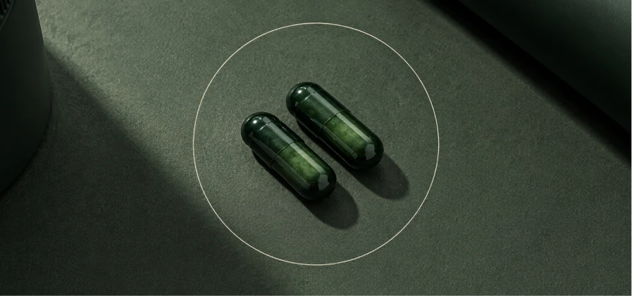 Cápsulas de suplemento — vitaminas e queda de cabelo